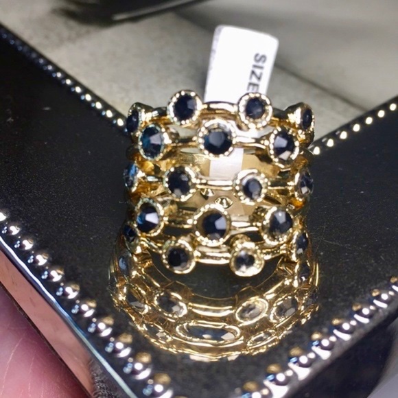 Jewelry - Gorgeous Ónyx ring size 8